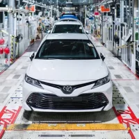Продано более 40 миллионов автомобилей Toyota Corolla